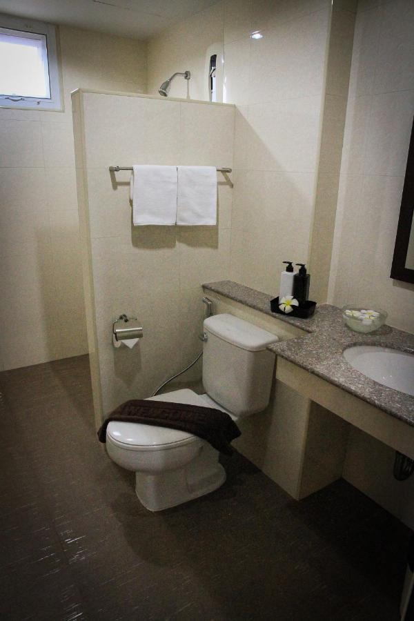 Sky - Adults-only Отель *